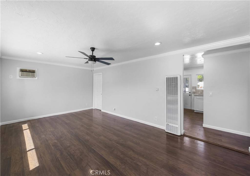 Pasadena, CA 91103,2076 N Summit AVE