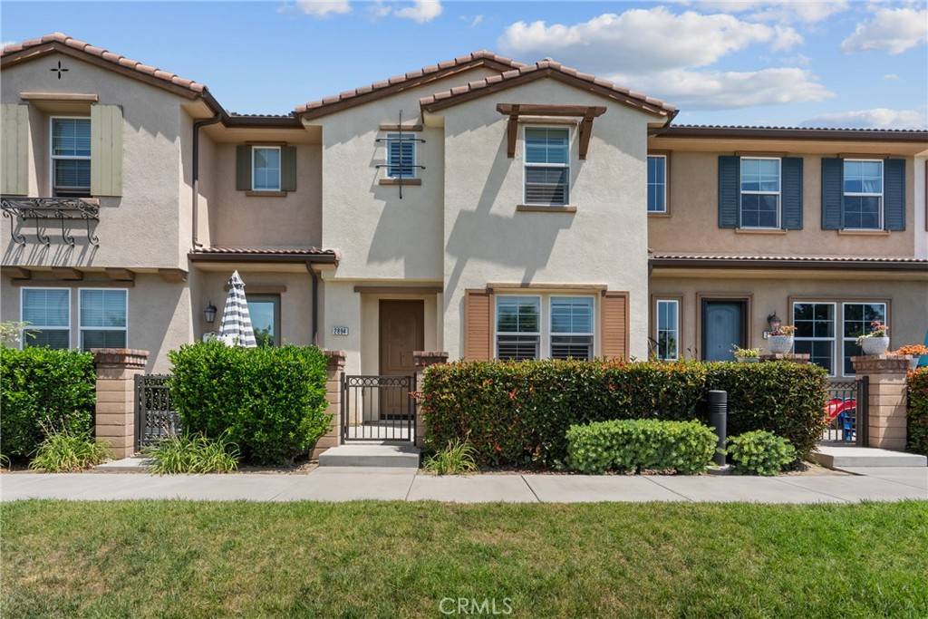 Ontario, CA 91764,2894 E Via Fiano