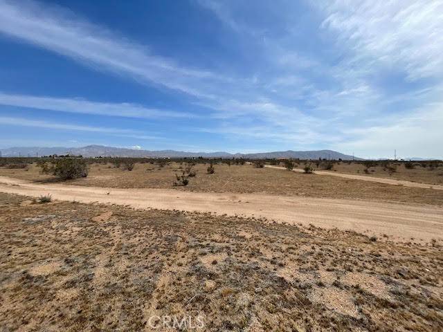 Apple Valley, CA 92308,0 Bear Valley RD