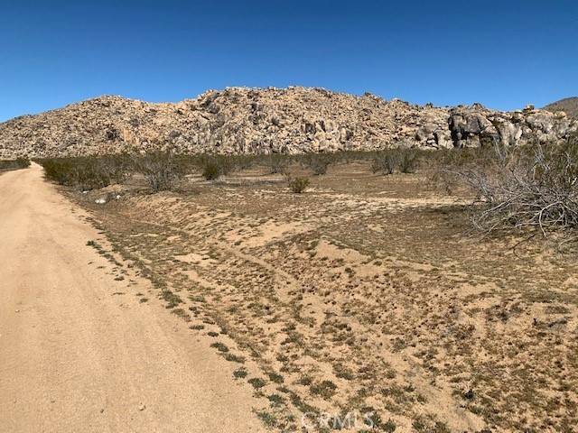 Apple Valley, CA 92307,0 Nightshade RD