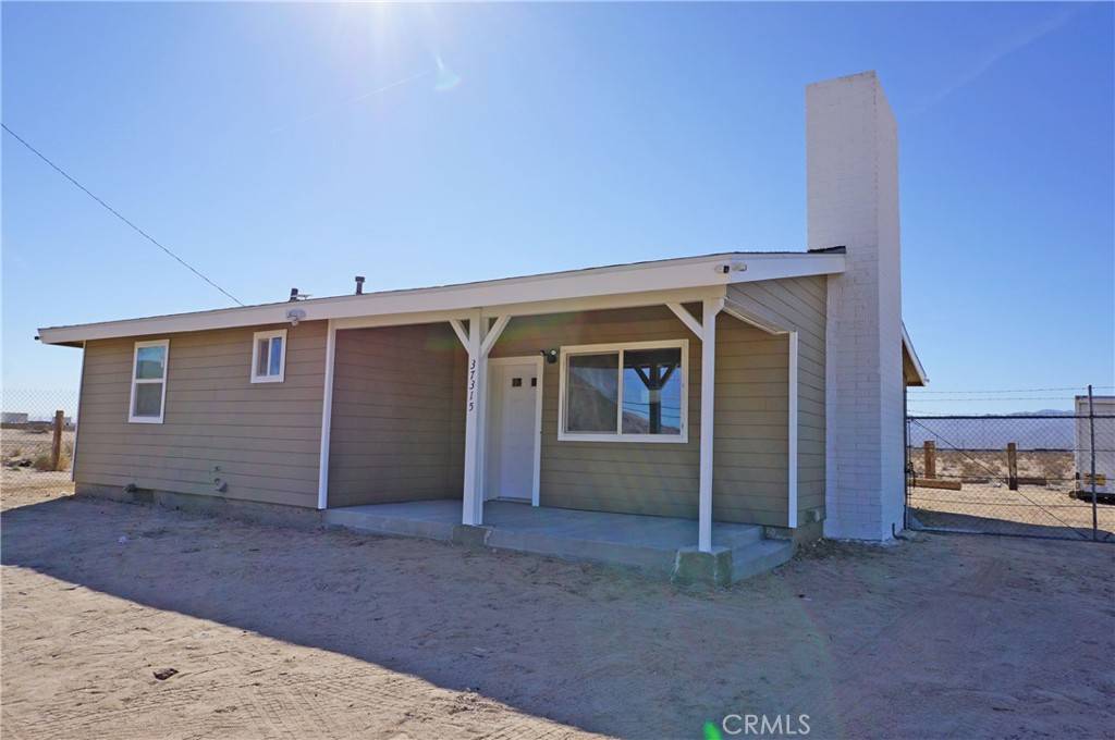 Yermo, CA 92398,37315 Yermo RD