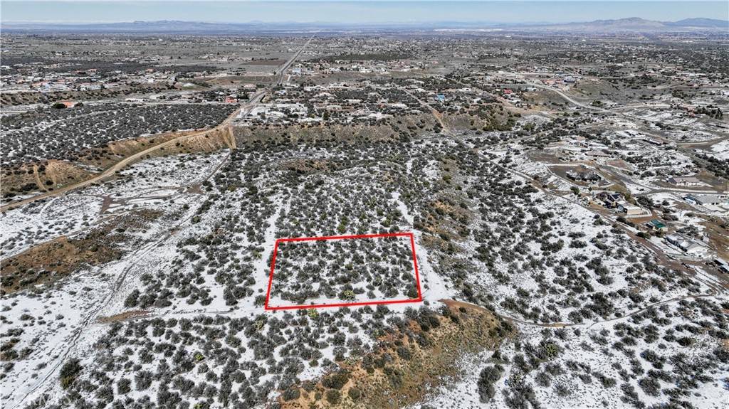 Oak Hills, CA 92344,0 El Centro RD