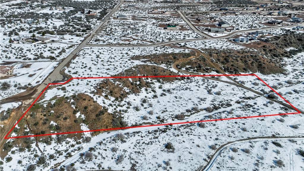 Phelan, CA 92371,7727 Capelin RD