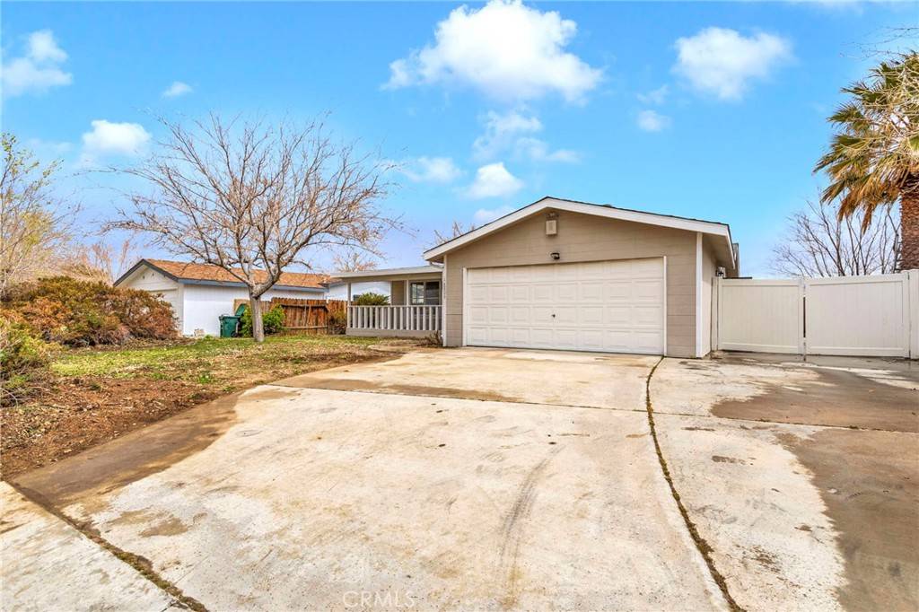 Adelanto, CA 92301,18809 Arbor CT