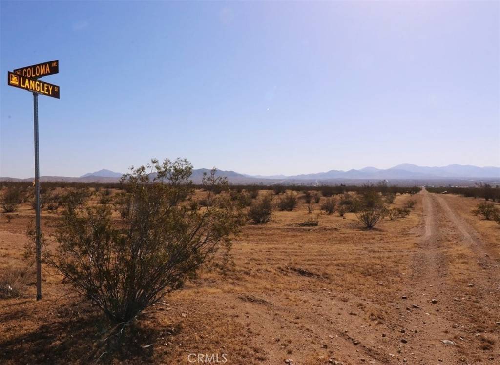 Apple Valley, CA 92307,0 Langley ST