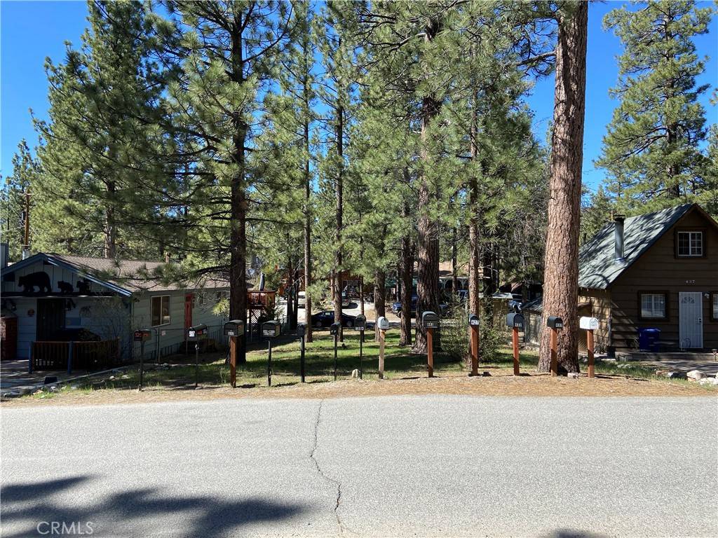 Big Bear City, CA 92314,439 W Rainbow BLVD