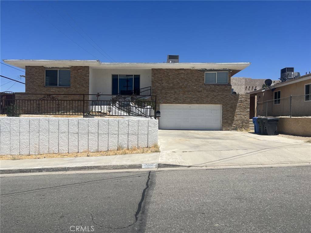 Barstow, CA 92311,909 S 2nd