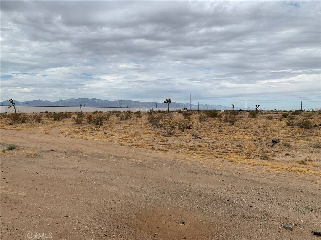 Adelanto, CA 92301,0 Adelanto RD