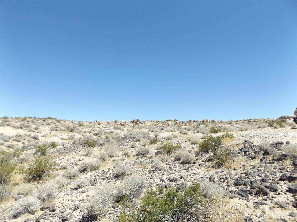 Lucerne Valley, CA 92356,0 Green Rock Mine (near) RD