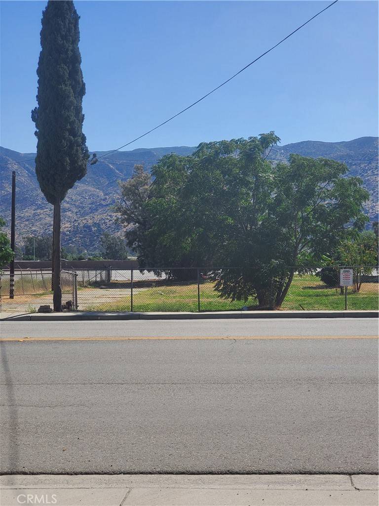 Banning, CA 92220,1396 Ramsey