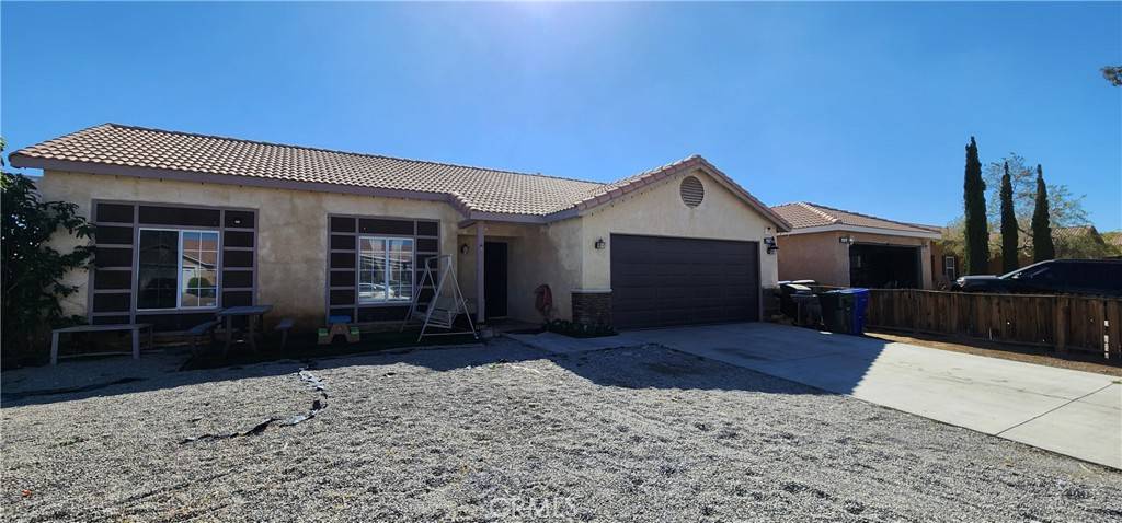 Adelanto, CA 92301,11039 Pemberton WAY