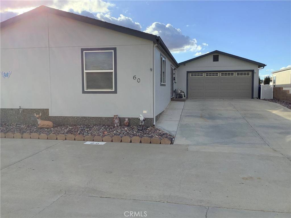 Apple Valley, CA 92308,22241 Nisqually RD #60