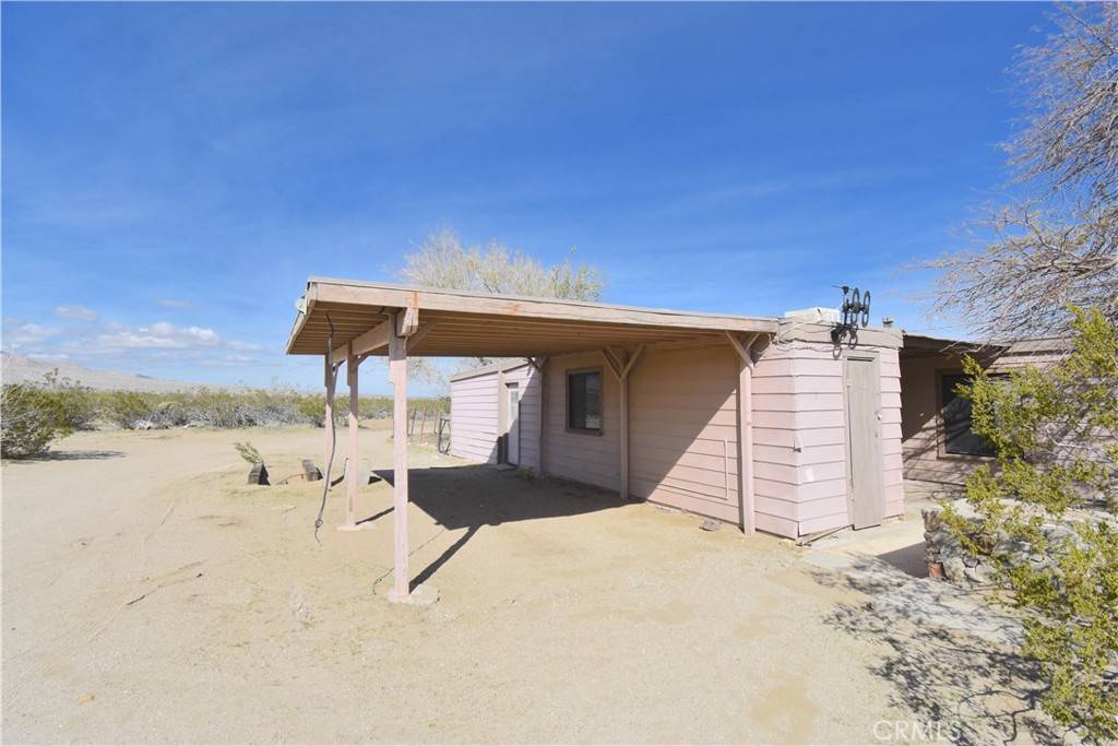 Lucerne Valley, CA 92356,30389 Sutter RD