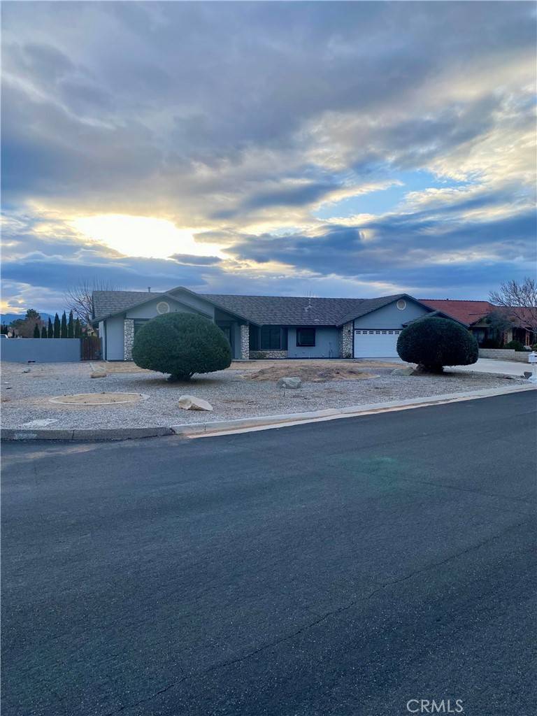 Apple Valley, CA 92308,13377 Cuyamaca RD