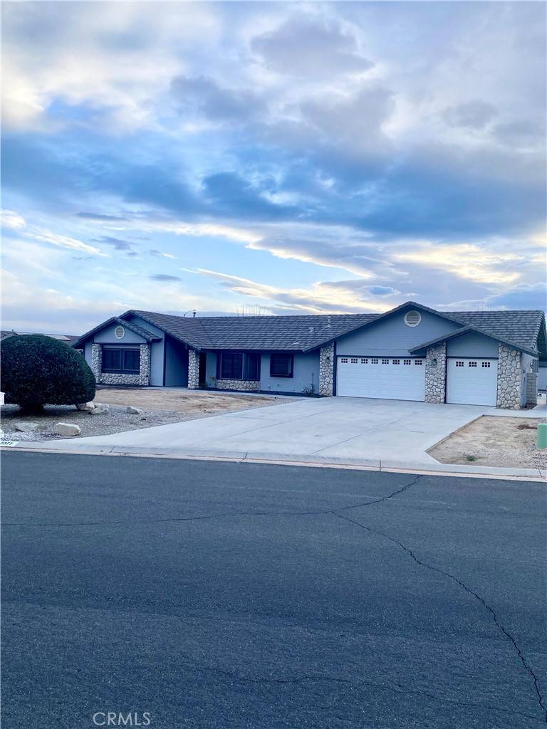 Apple Valley, CA 92308,13377 Cuyamaca RD