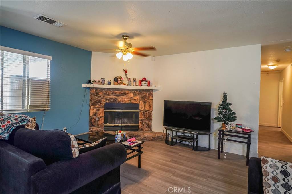 Adelanto, CA 92301,10414 Cimmeron Trail DR