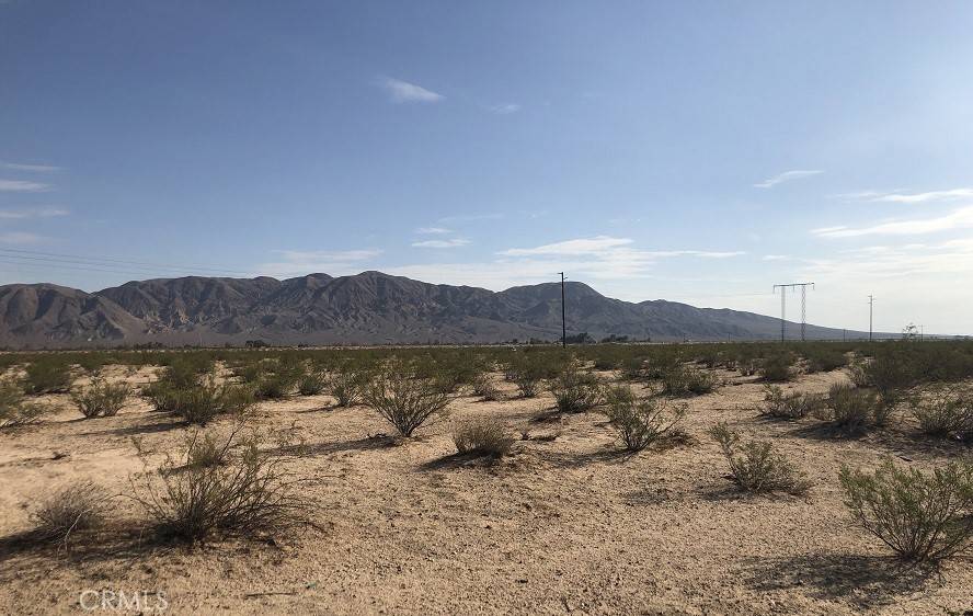 Yermo, CA 92398,0 Athletic Field