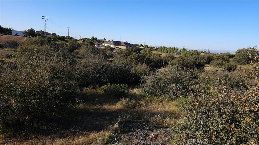 Oak Hills, CA 92344,0 Merito RD