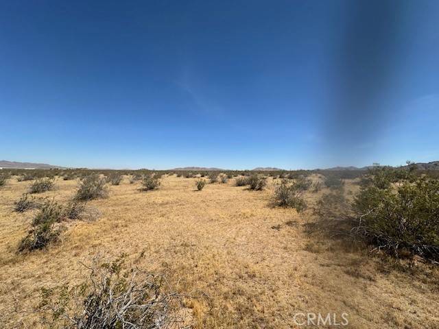 Apple Valley, CA 92307,0 Earlimont ST