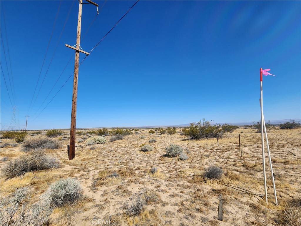 Hinkley, CA 92347,25 AC Near Powerline RD