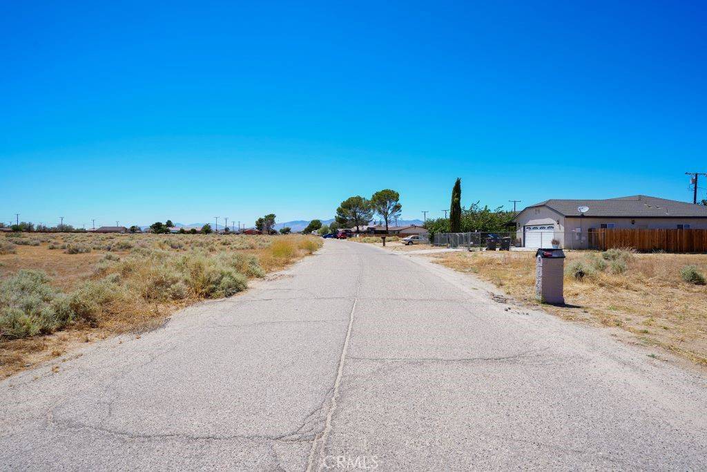 California City, CA 93505,0 QUEZON AVE