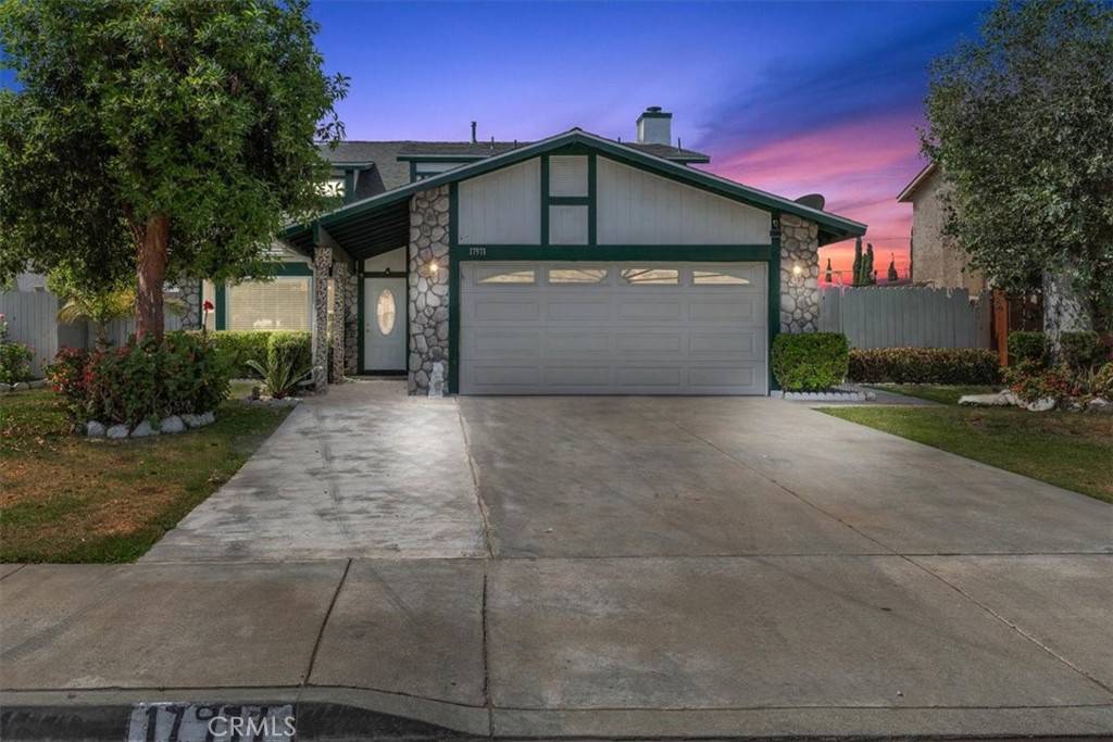 Fontana, CA 92336,17971 Buckeye CT