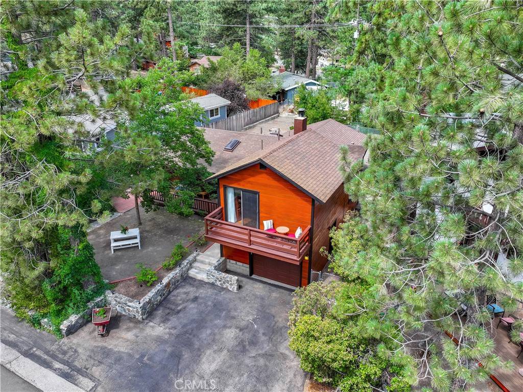 Wrightwood, CA 92397,6300 Lucerne PL