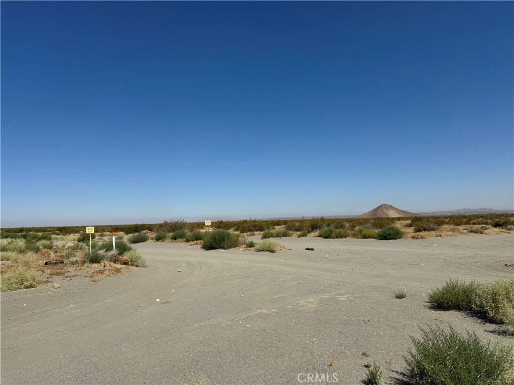 Phelan, CA 92371,0 APN 3131-171-04-0000