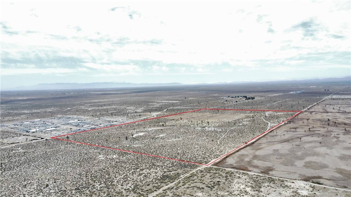 Adelanto, CA 92301,5020 Plato ST