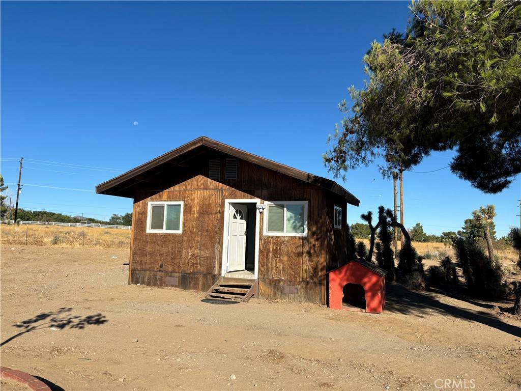 Phelan, CA 92371,4993 Amador Rd