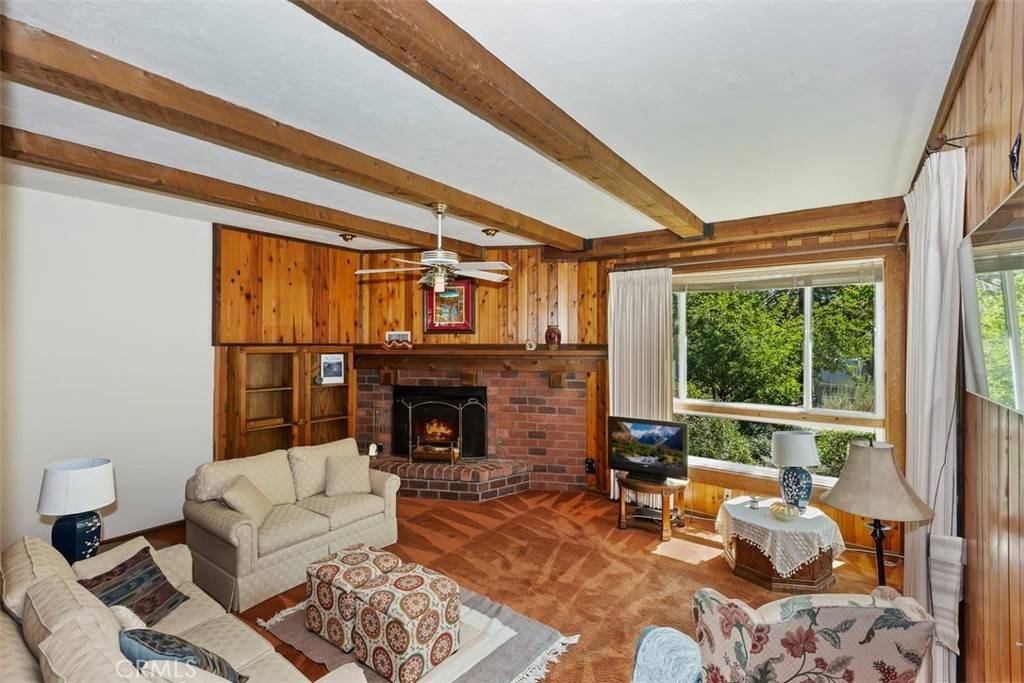 Wrightwood, CA 92397,5276 Orchard DR