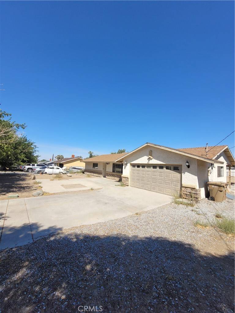 Hesperia, CA 92345,11093 Hemlock AVE