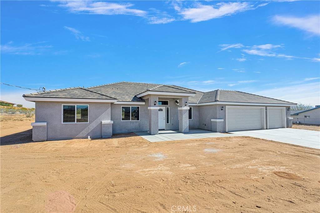 Hesperia, CA 92345,16614 Verano ST