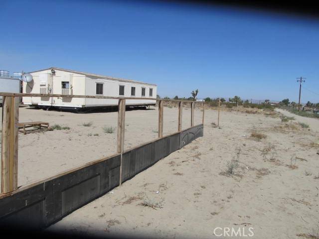 13430 Ailanthus ST Phelan, CA 92371