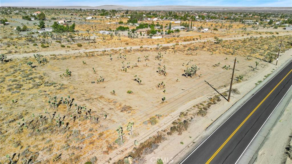 0 Sheep Creek RD Phelan, CA 92371