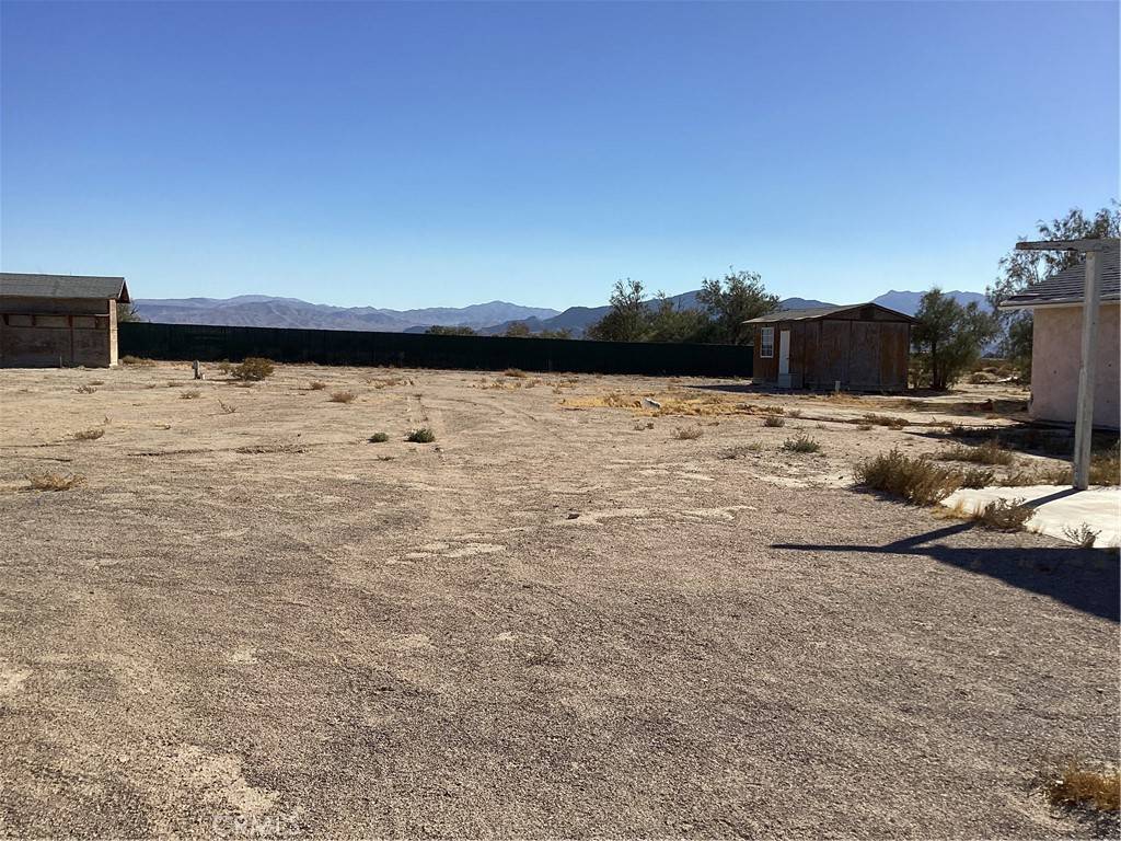 Newberry Springs, CA 92365,46039 Valley Center