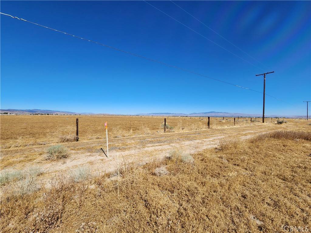 Lancaster, CA 93536,1 AC 72nd ST W