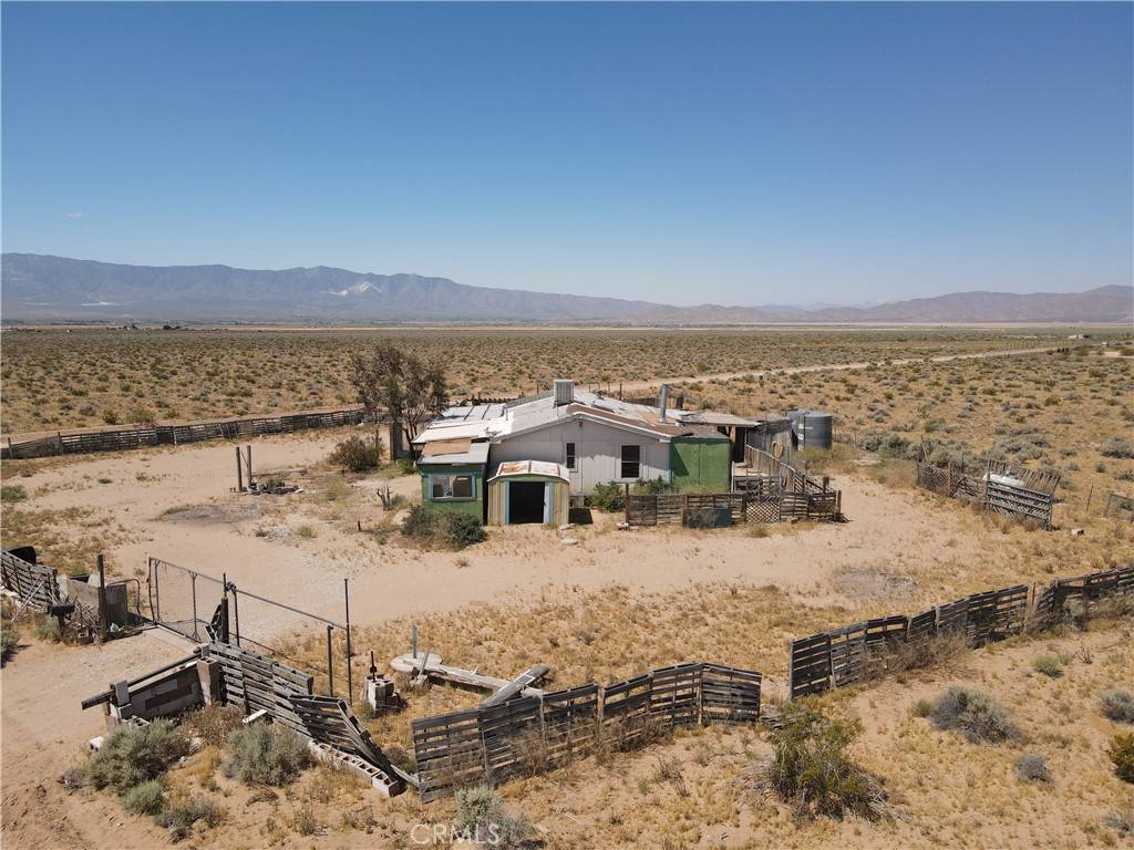 Lucerne Valley, CA 92356,15030 Fairlane RD