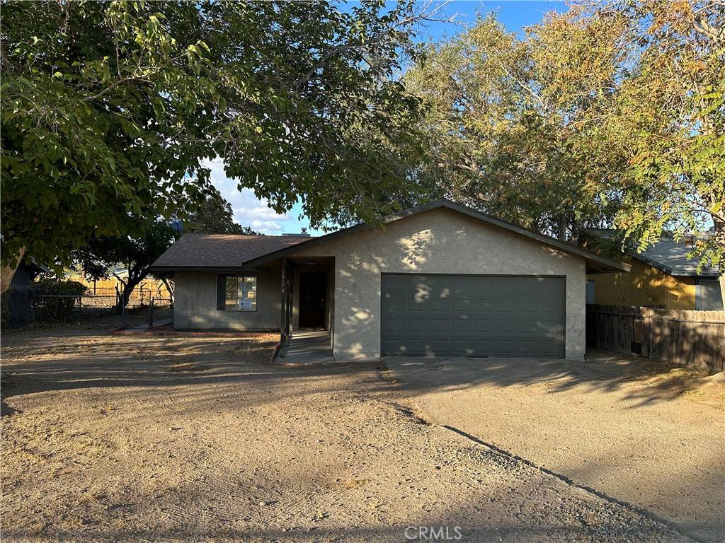 Hesperia, CA 92345,16178 Live Oak ST