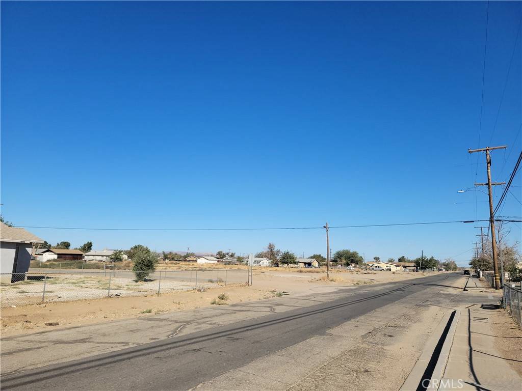 Adelanto, CA 92301,0 Pearmain ST