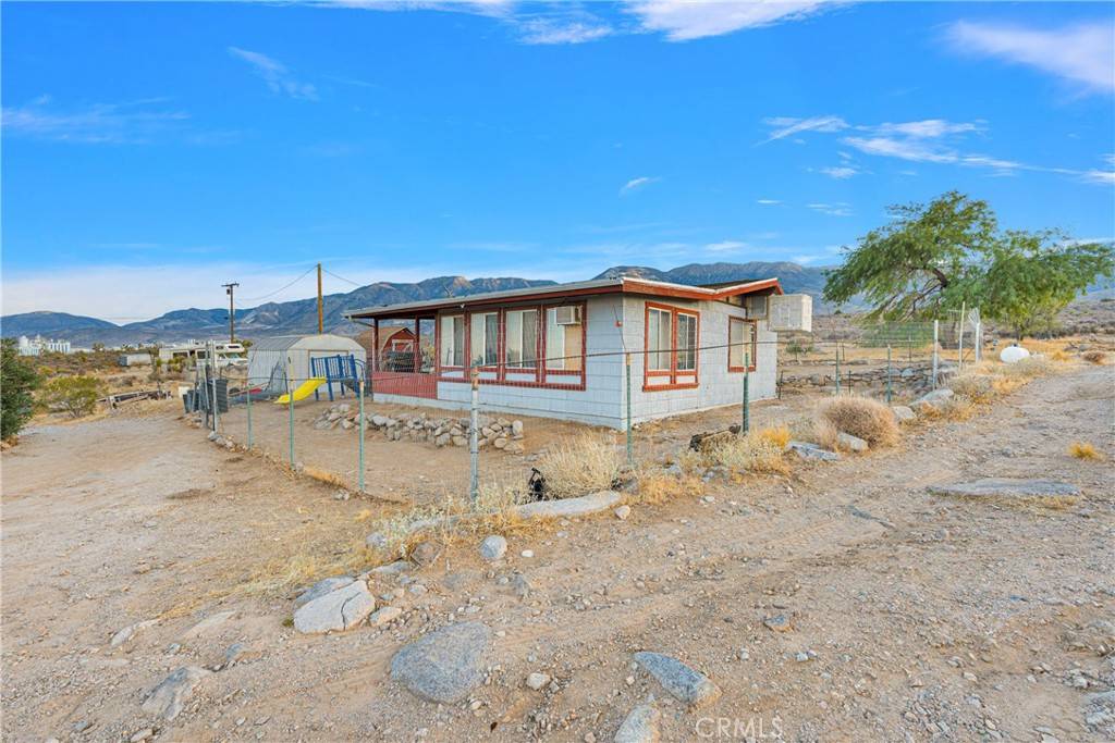 Lucerne Valley, CA 92356,32623 Powerline RD