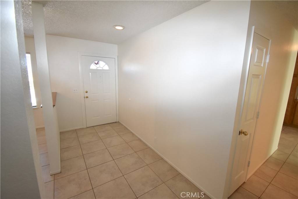 Hesperia, CA 92345,16521 Joshua ST