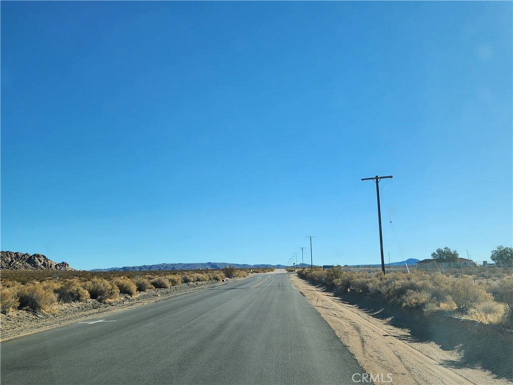 Lucerne Valley, CA 92356,501 Northside RD