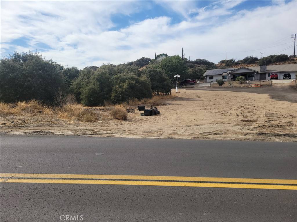 Oak Hills, CA 92344,0 Oak Hill RD