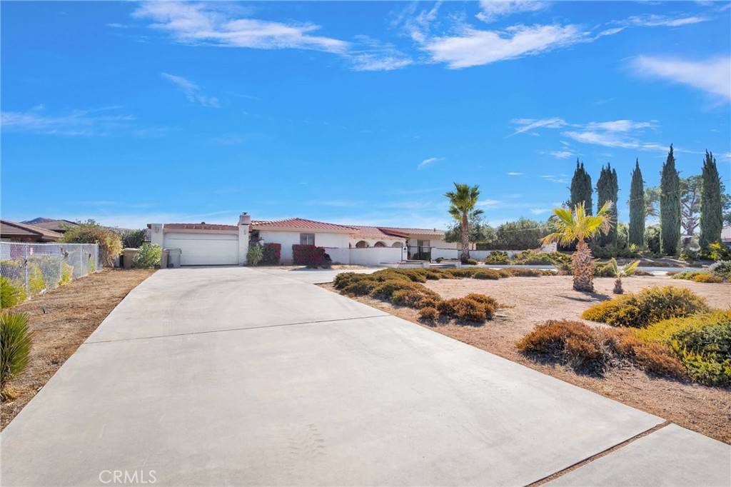 Hesperia, CA 92345,18619 Ranchero RD