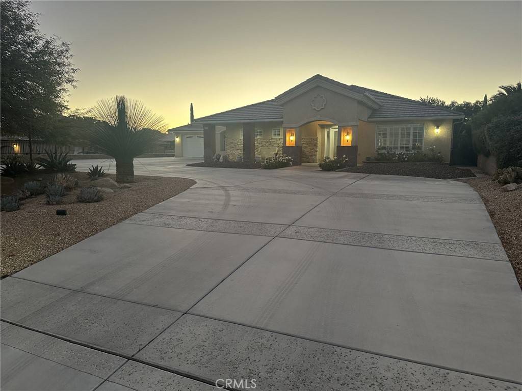 Apple Valley, CA 92307,16232 Ridge View DR