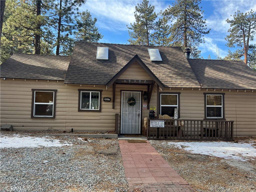 Big Bear Lake, CA 92315,39307 Lark RD