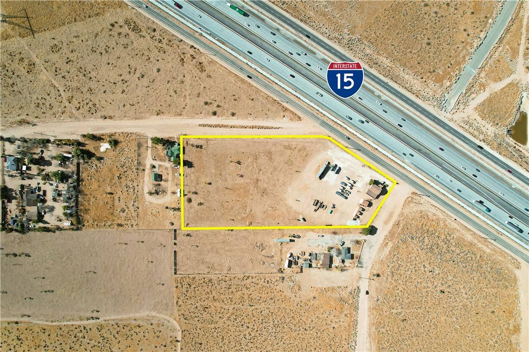 Hesperia, CA 92345,10795 Mariposa RD