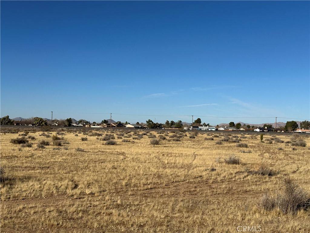 Apple Valley, CA 92308,0 Boxwood ST