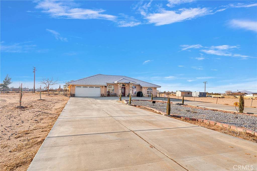 Apple Valley, CA 92308,11160 Pioneer RD